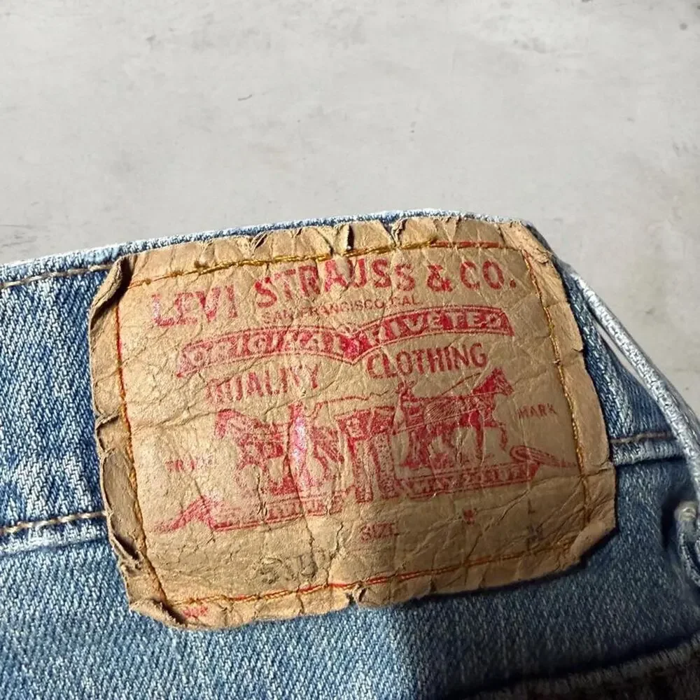 Levis 501 blue jeans denim
